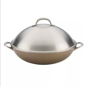 Circulon Nonstick Covered 13.75" Wok